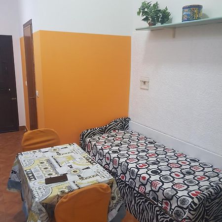 Sweet Home In The City Center ปาแลร์โม ภายนอก รูปภาพ